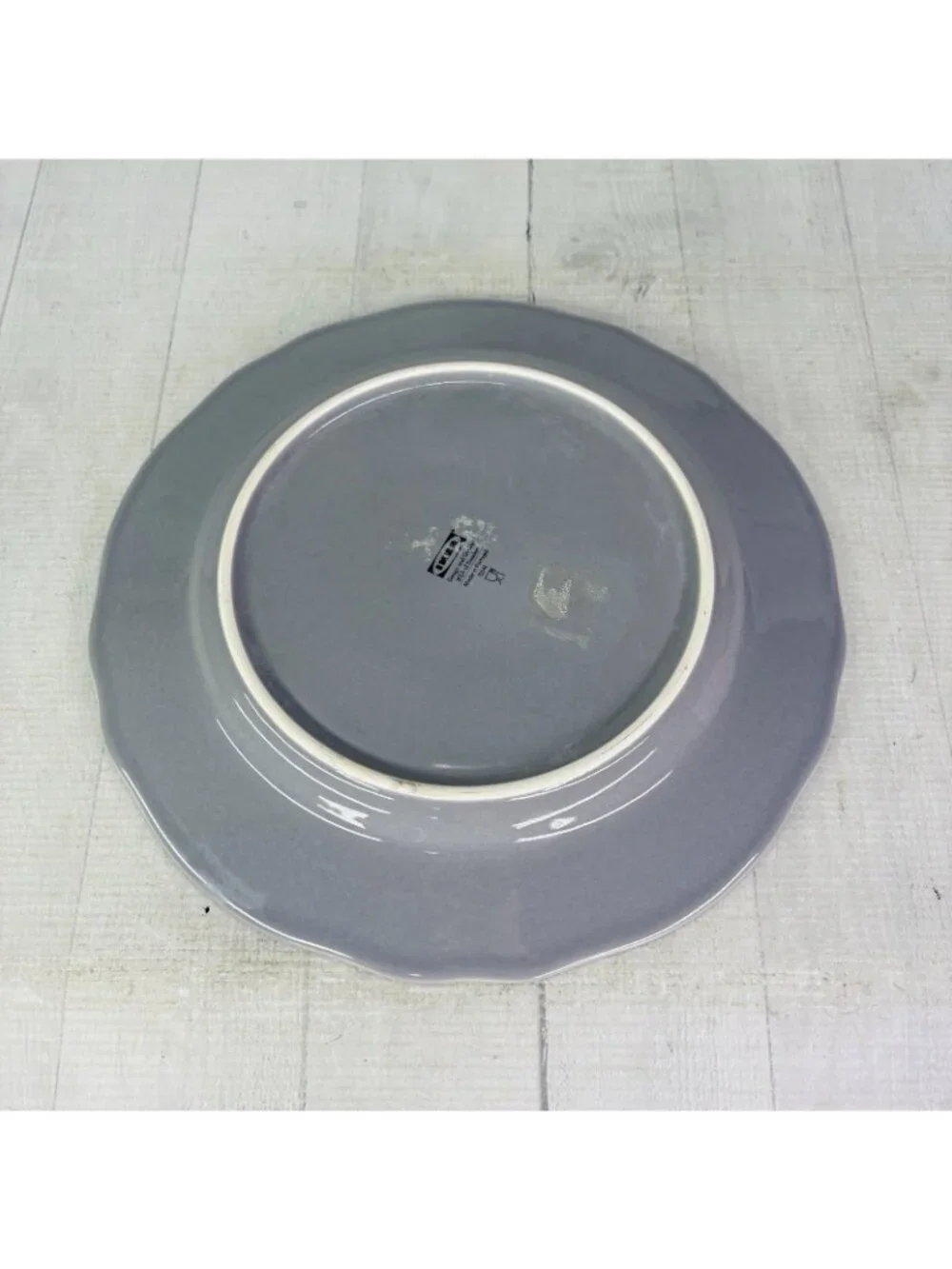Ikea of Sweden ARV GRAY 15541 Scalloped Portugal Earthenware Dinner Plates Set 4